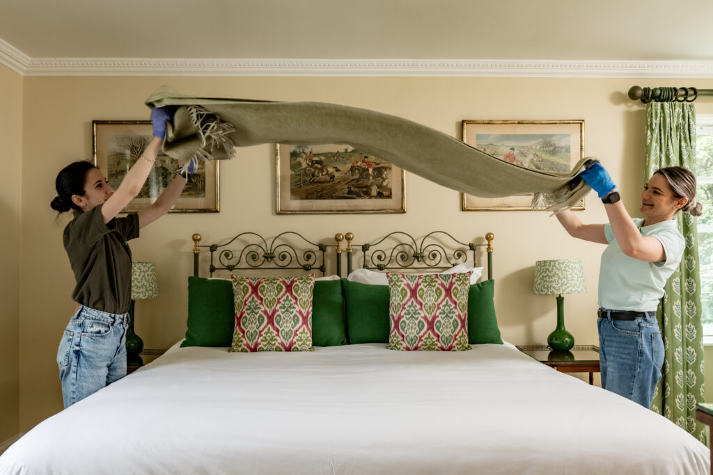 Our housekeeping team takes great pride in meticulously preparing every detail of the holiday cottages to ensure your warm and comfortable welcome.